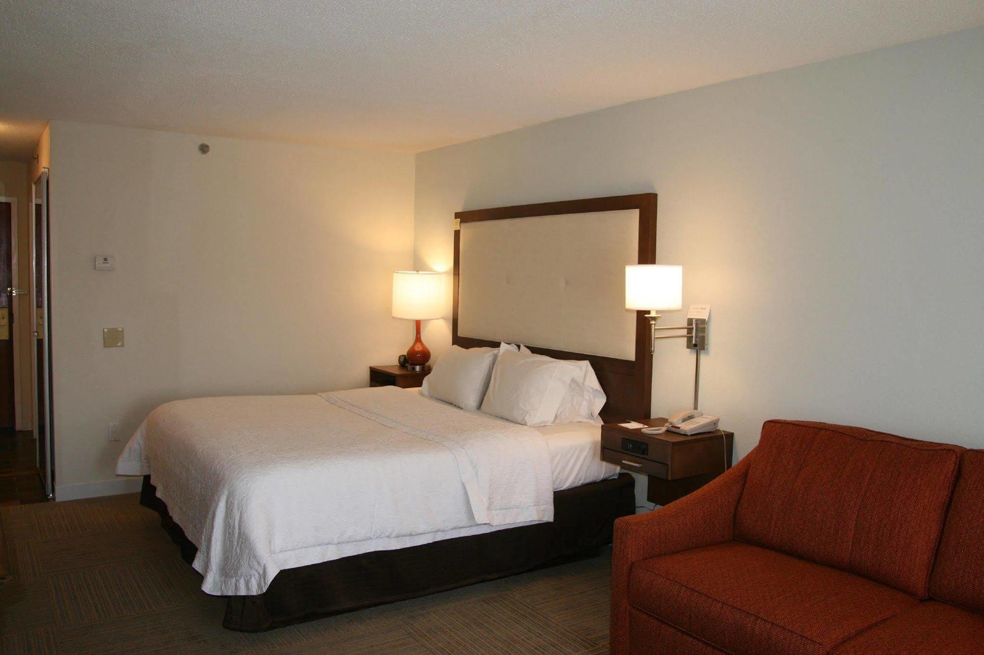 Hampton Inn Birch Run Exteriör bild